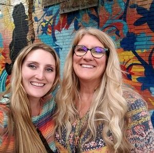 Meet your Posher, Debie